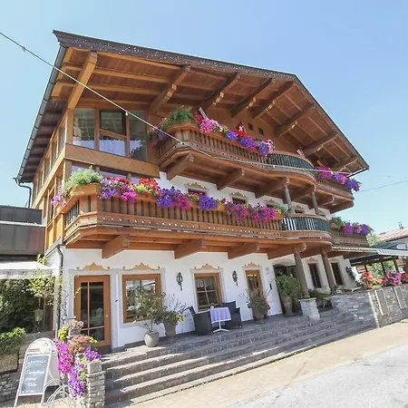 Hotel Metzgerwirt 3*
