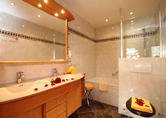 美思戈尔维尔特酒店 菲伯布伦