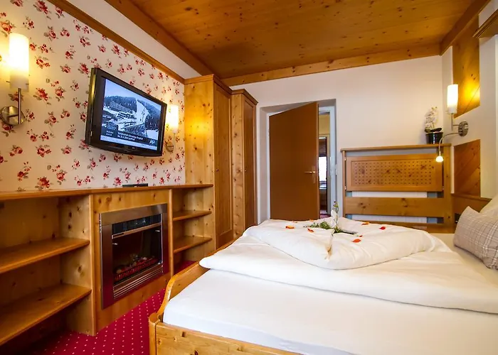 美思戈尔维尔特酒店 菲伯布伦