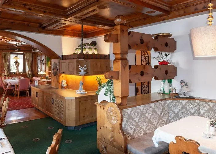 美思戈尔维尔特酒店 酒店 3*