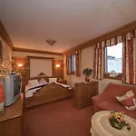 Otel Metzgerwirt Fieberbrunn